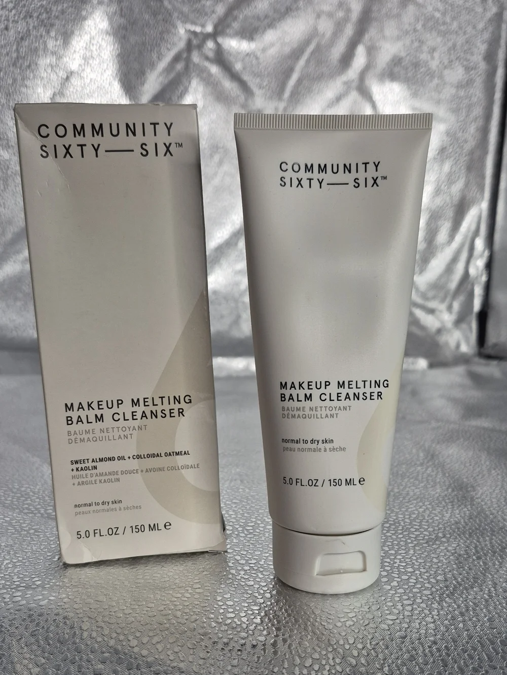 Community Sixty-Six Makeup Melting Balm Cleanser - New